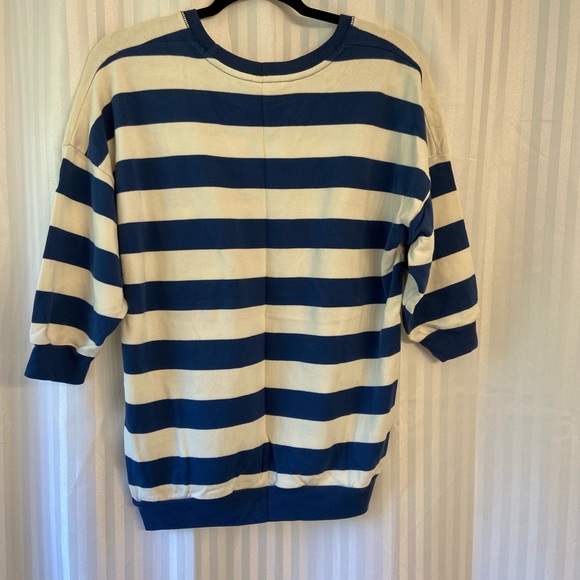Striped Short Sleeve Sweatshirt - Picture 4 of 4
